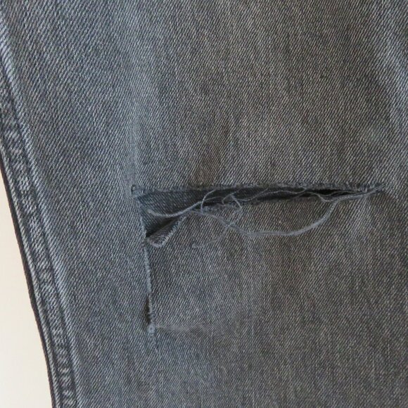 GOOD AMERICAN Good 90's Icon High Waisted Loose Ripped Jeans Black267 - Size 32 - Picture 8 of 14